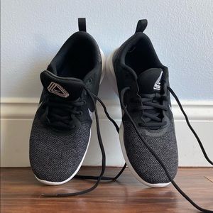 Nike flex running shoes